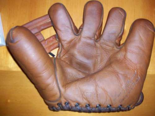 Ted Williams Wilson A2210 Front